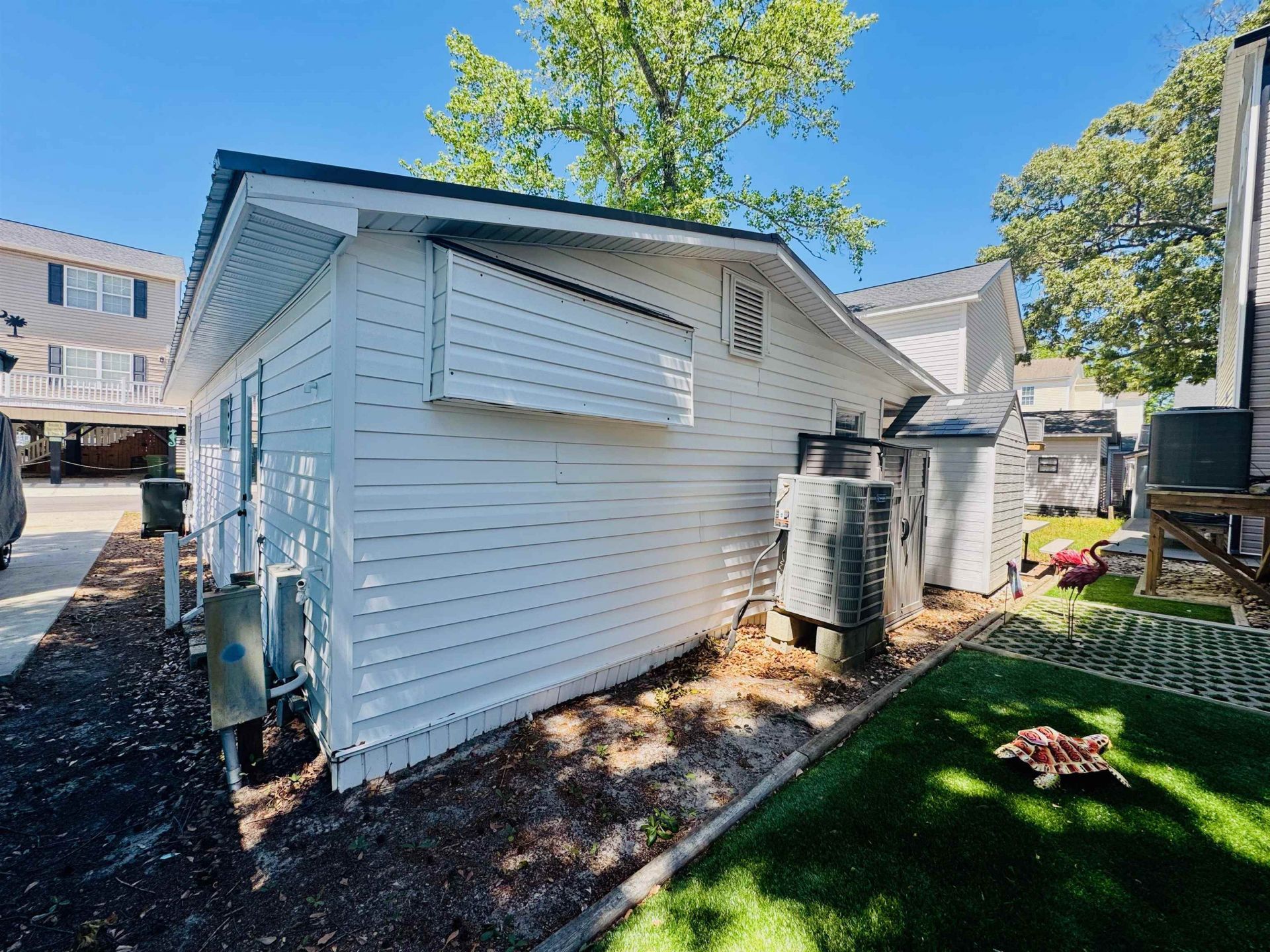 6001 - 5723 S Kings Hwy.  Photo 48