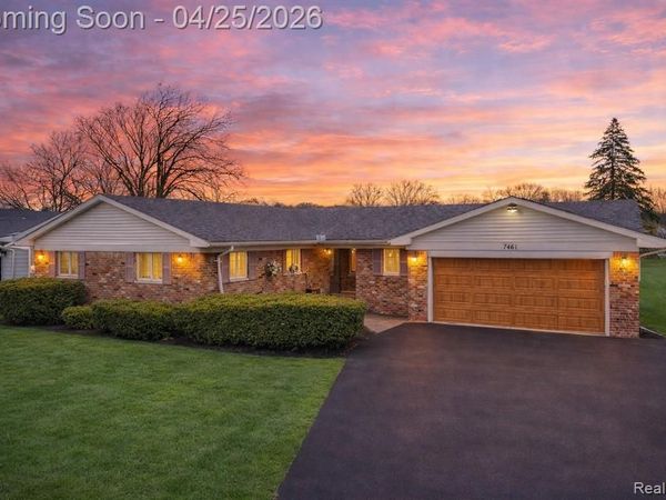 7461 Biscayne Avenue, White Lake Twp, MI 48383