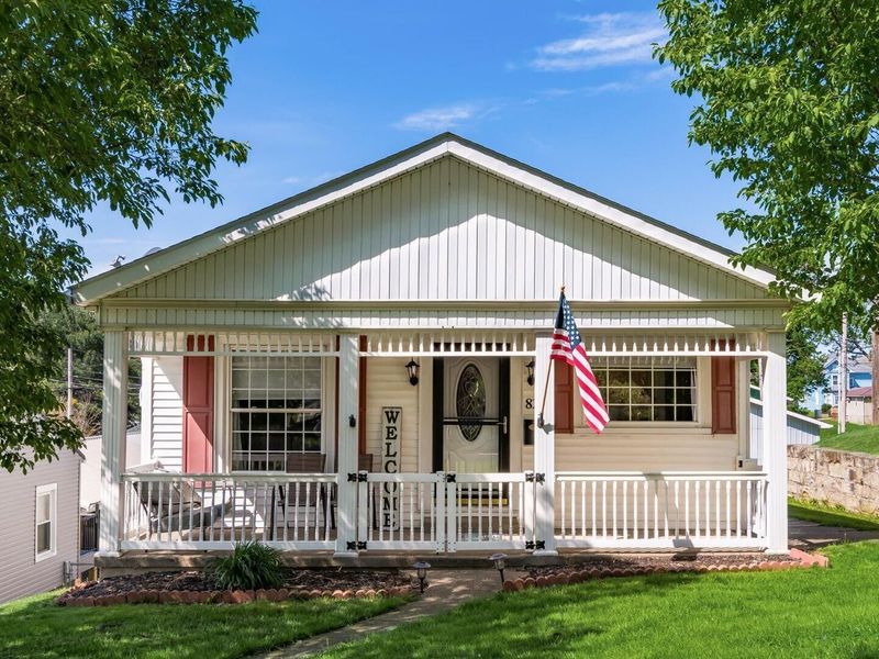 821 Stewart Avenue, Cambridge, OH 43725 Photo 1