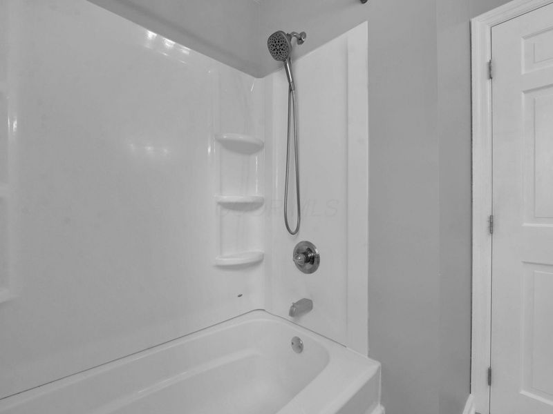 1570 Lancaster Kirkersville Road NW, Lancaster, OH 43130 Photo 31