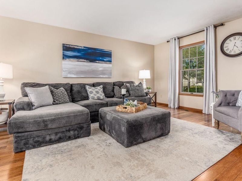 337 Holly Grove Road, Lewis Center, OH 43035 Photo 7