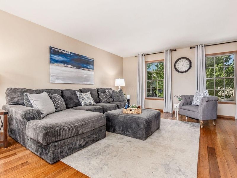 337 Holly Grove Road, Lewis Center, OH 43035 Photo 8