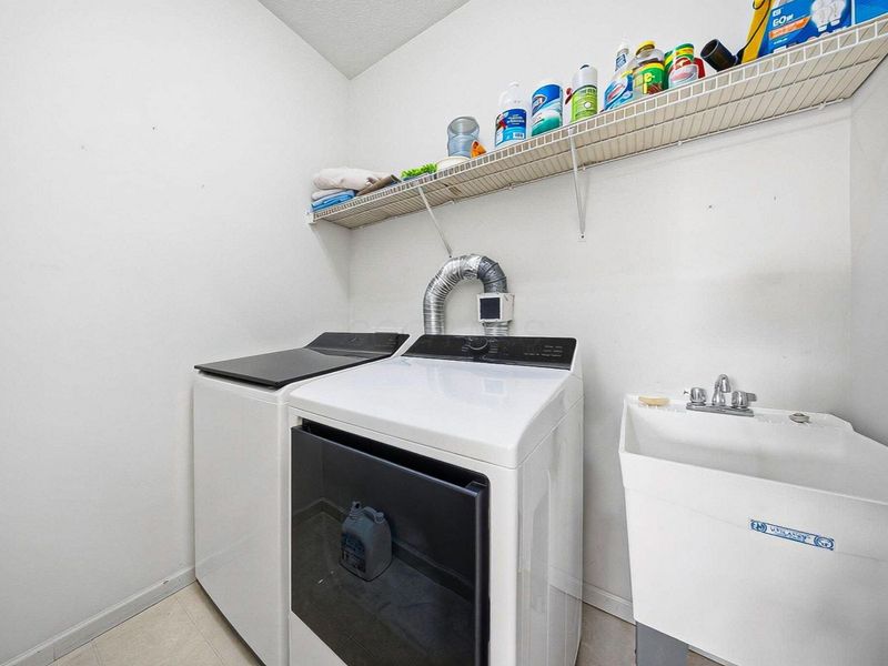 6067 Coventry Meadow Lane, Hilliard, OH 43026 Photo 22