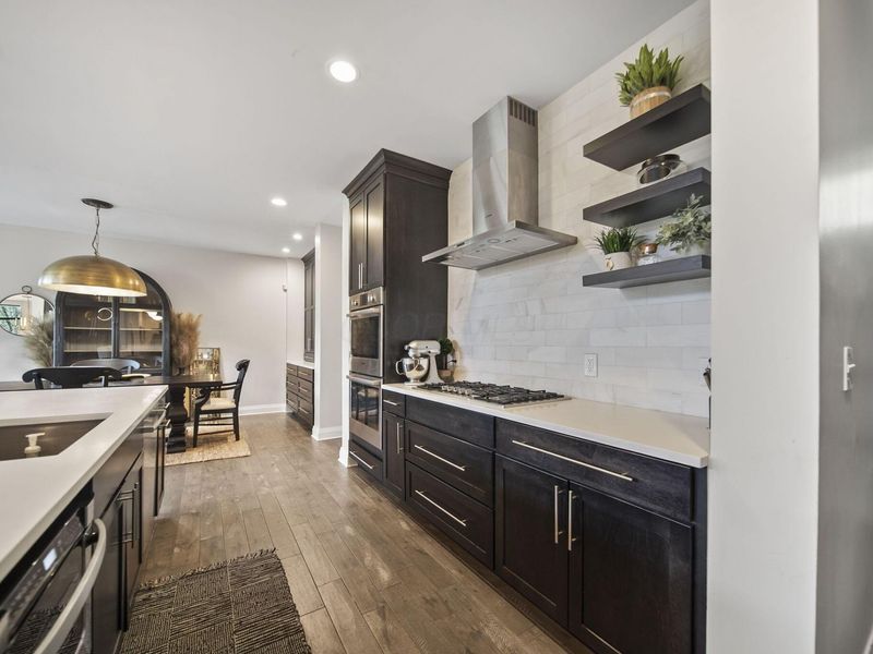 101 Lake Bluff Drive , Columbus, OH 43235 Photo 11