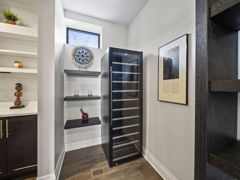 101 Lake Bluff Drive , Columbus, OH 43235 Photo 15