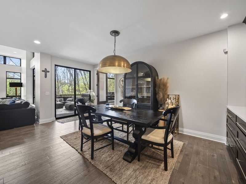 101 Lake Bluff Drive , Columbus, OH 43235 Photo 19