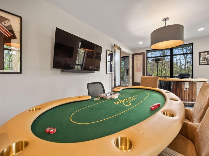 101 Lake Bluff Drive , Columbus, OH 43235 Photo 35