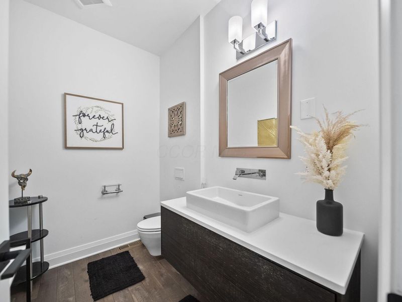 101 Lake Bluff Drive , Columbus, OH 43235 Photo 36