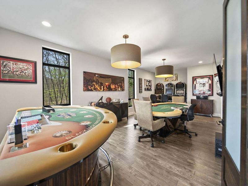 101 Lake Bluff Drive , Columbus, OH 43235 Photo 5