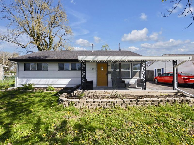 1976 Westfield Drive S, Columbus, OH 43223 Photo 1