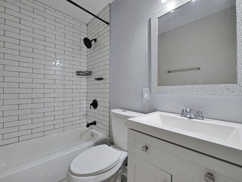 1976 Westfield Drive S, Columbus, OH 43223 Photo 16