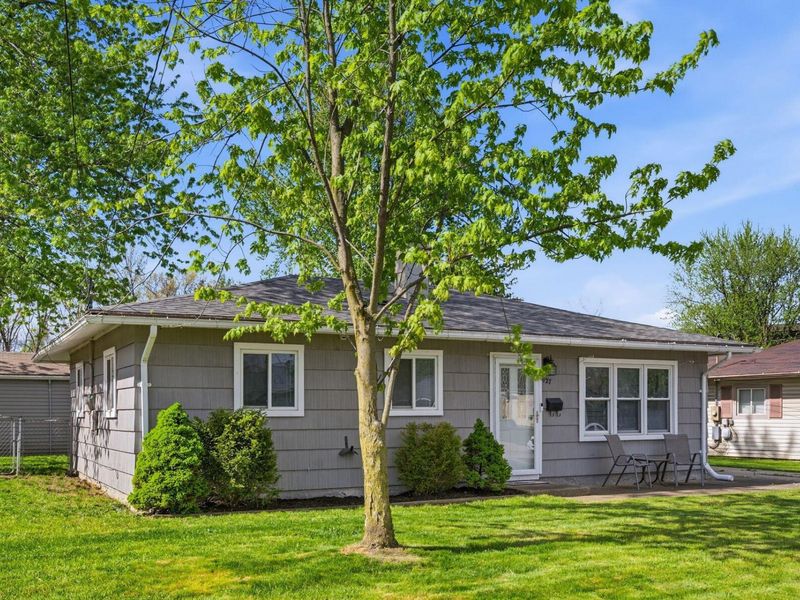 927 Daffodil Drive, Marion, OH 43302 Photo 2