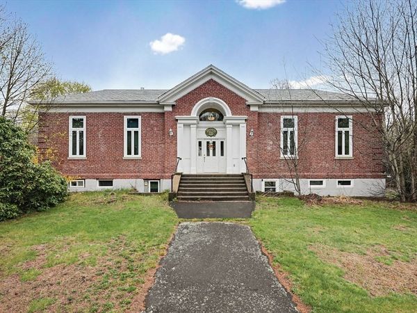 882 Park Street, Stoughton, MA 02072