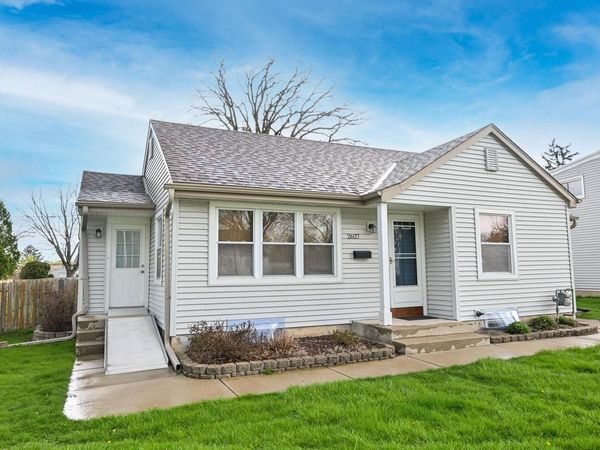 2627 S 75th STREET, West Allis, WI 53219
