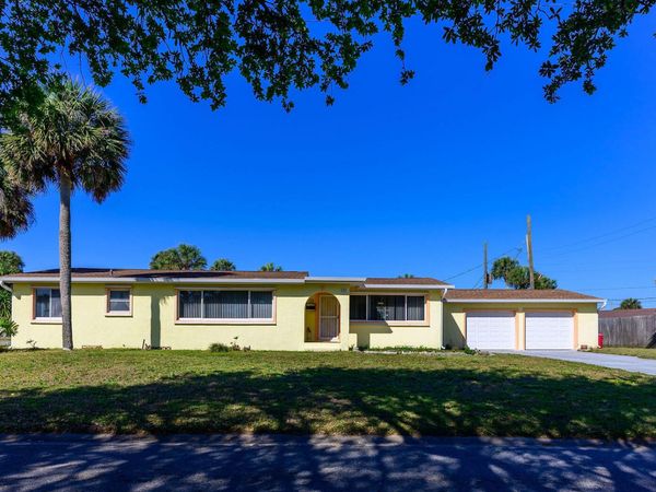 129 Country Club Drive, Ormond Beach, FL 32176