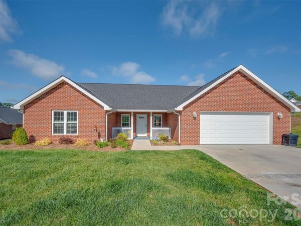 130 Central Park Circle , Spindale, NC 28160