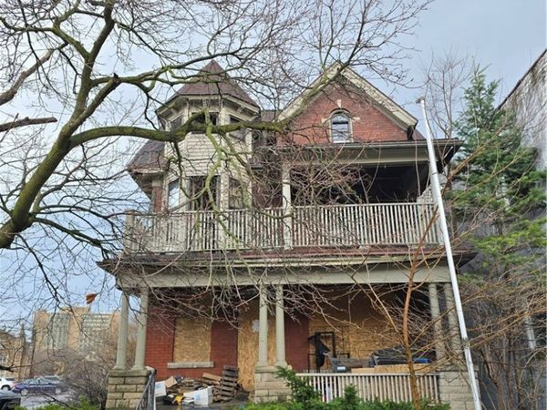 729 Main Street, Niagara Falls, NY 14301