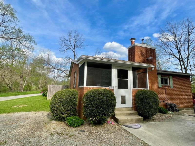 121 Leasure Road , Chillicothe, OH 45601 Photo 2