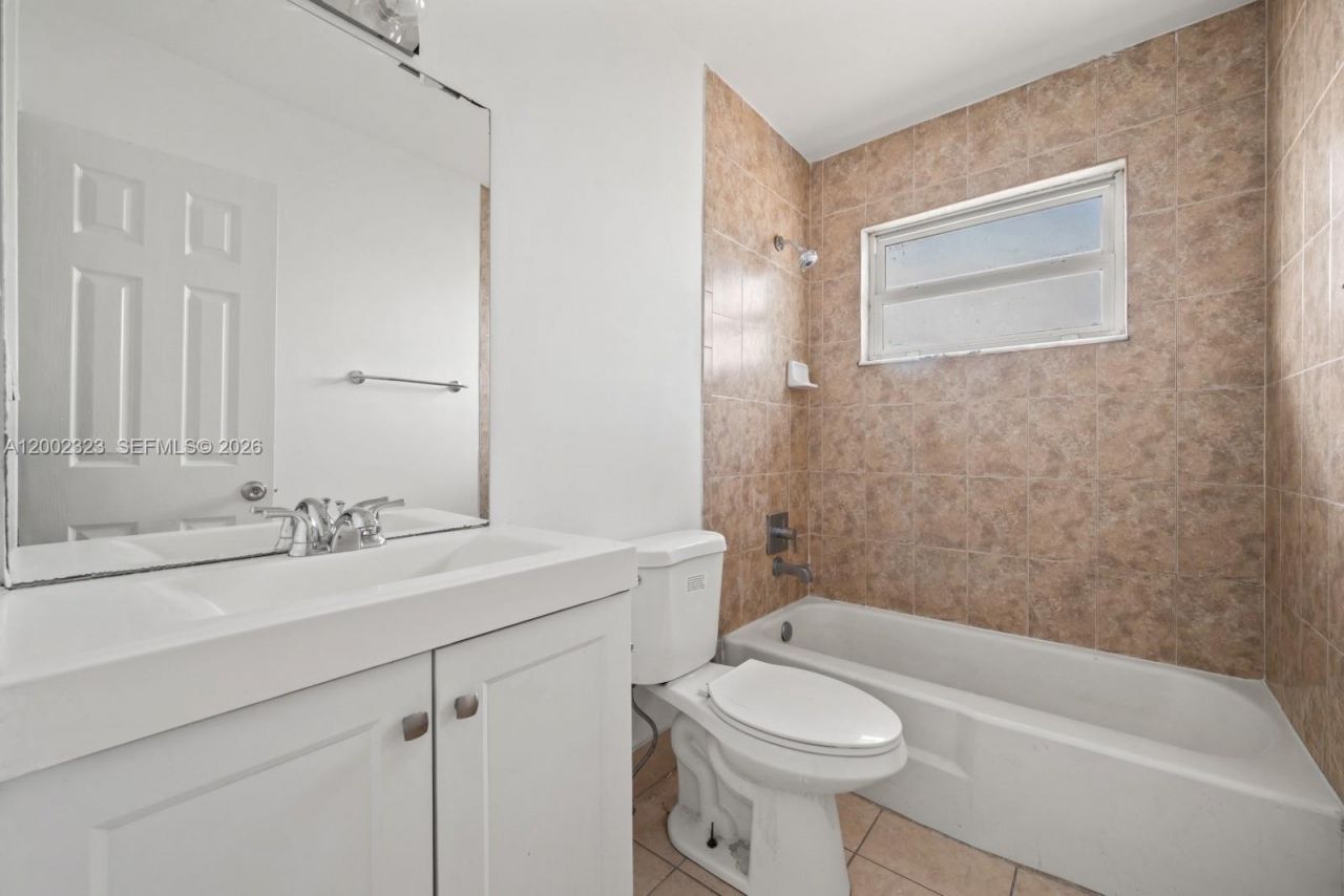 608 SW 16th Ave, Unit 3, Fort Lauderdale, FL 33312 Photo