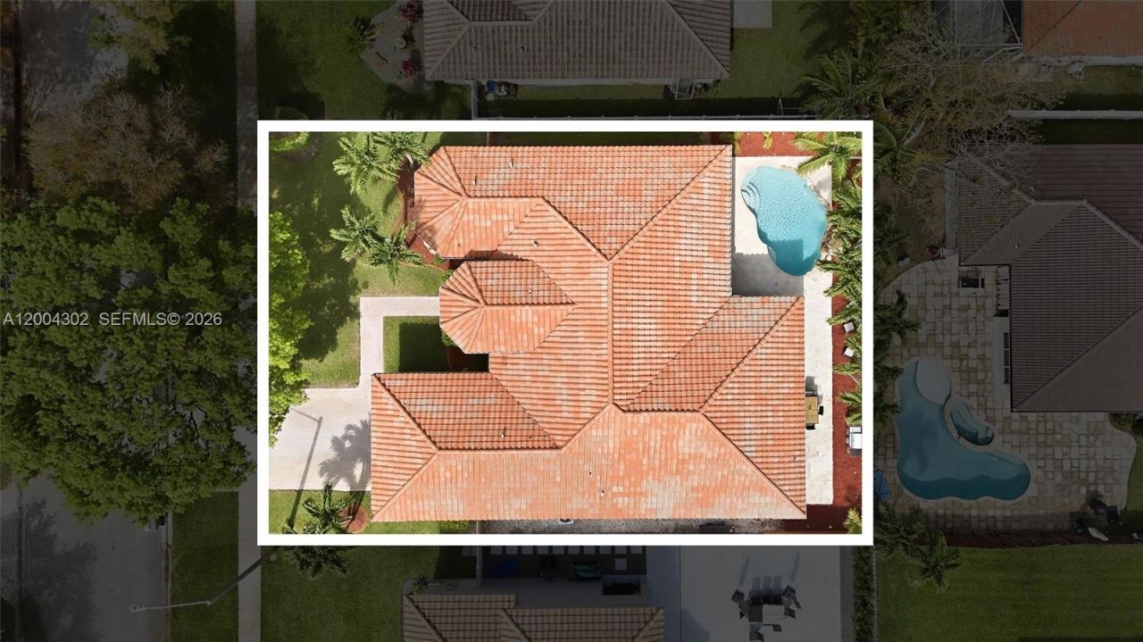 16557 NW 15th St, Pembroke Pines, FL 33028 Photo