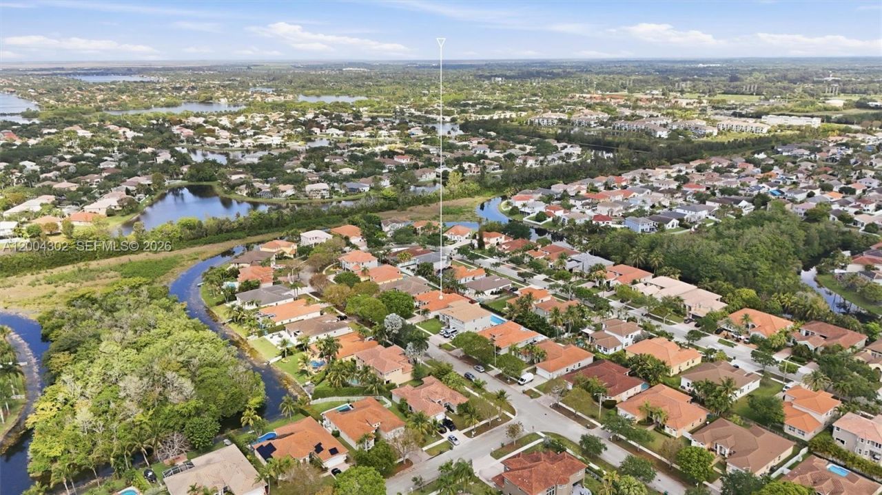 16557 NW 15th St, Pembroke Pines, FL 33028 Photo