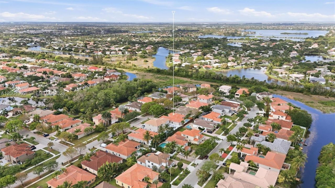 16557 NW 15th St, Pembroke Pines, FL 33028 Photo