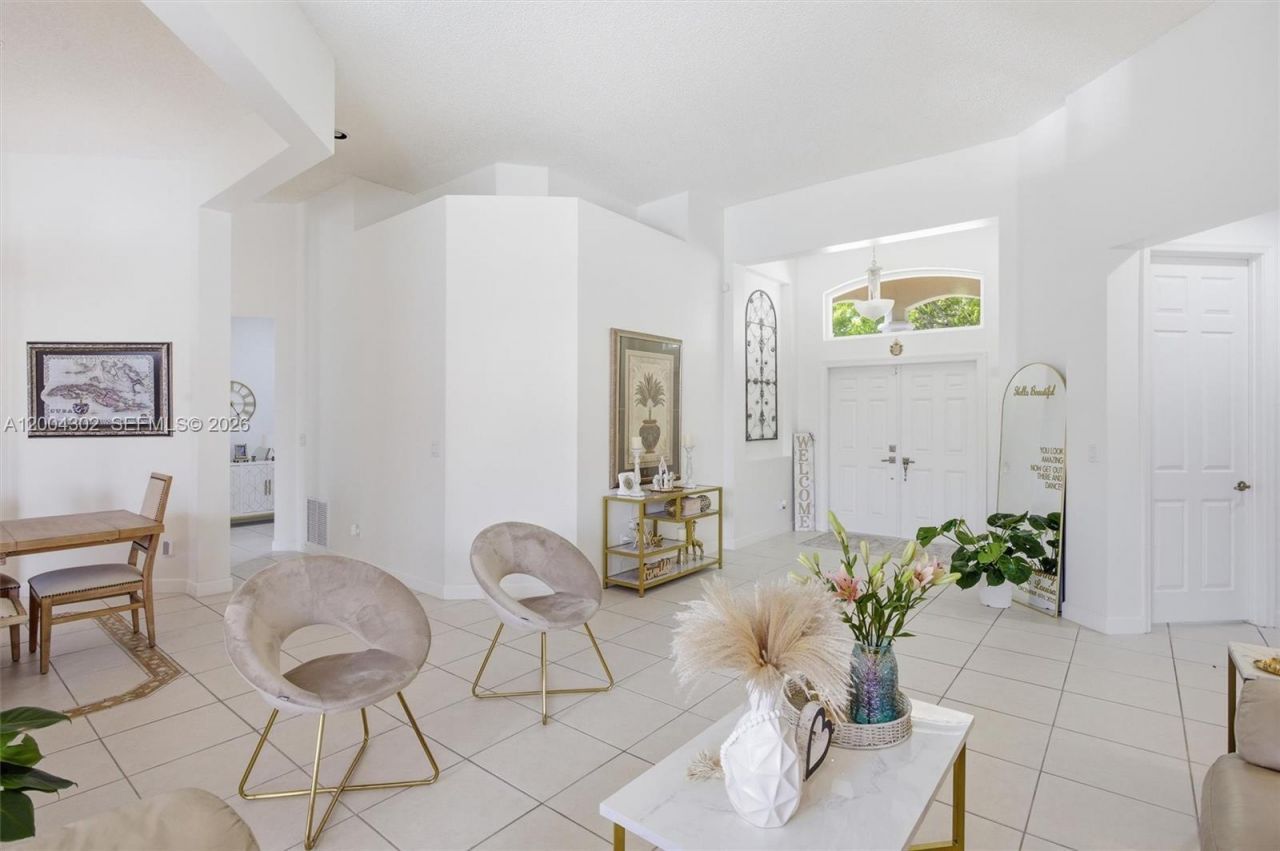 16557 NW 15th St, Pembroke Pines, FL 33028 Photo