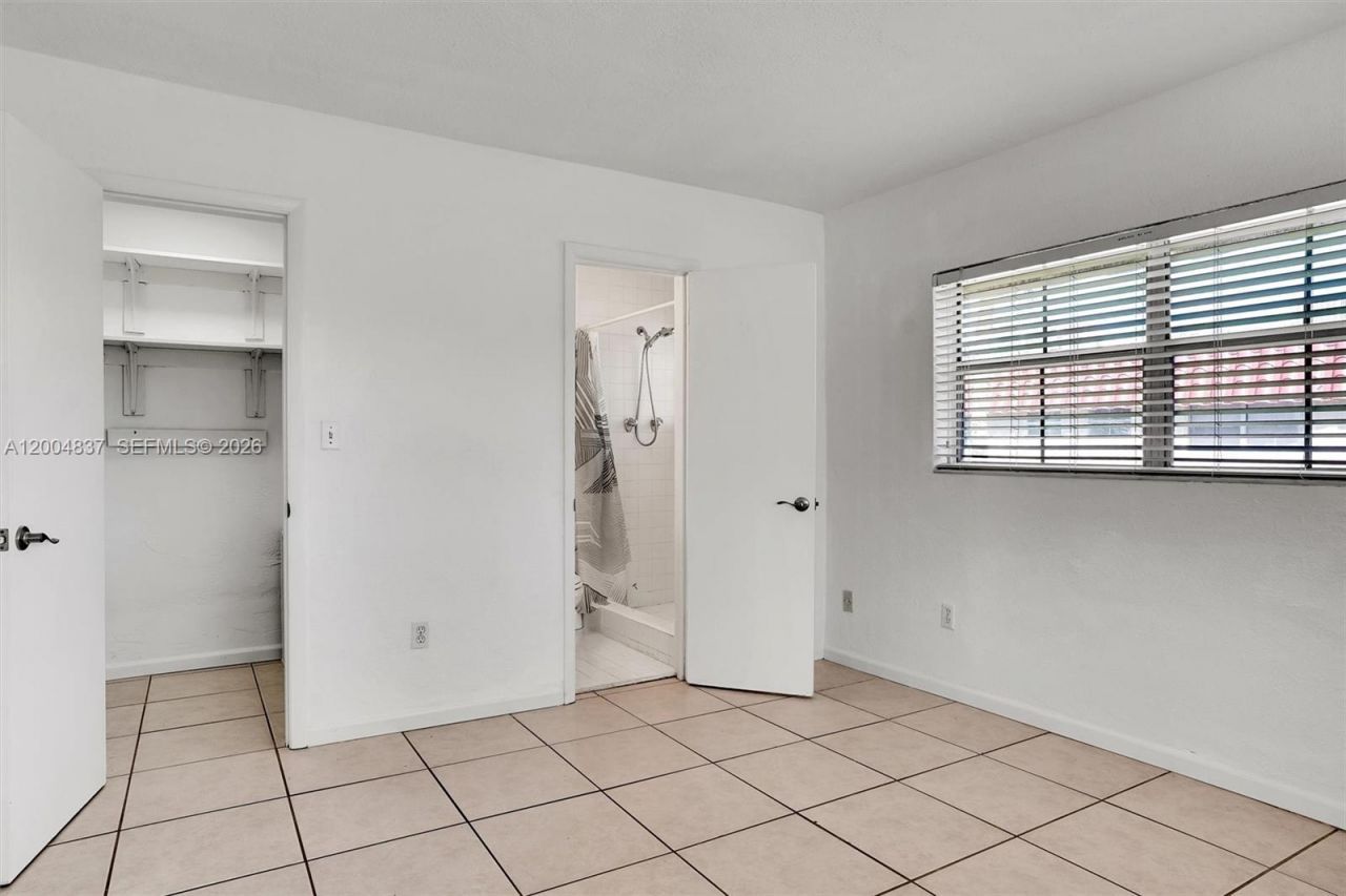 8650 SW 67th Ave , Unit 1025, Pinecrest, FL 33156 Photo