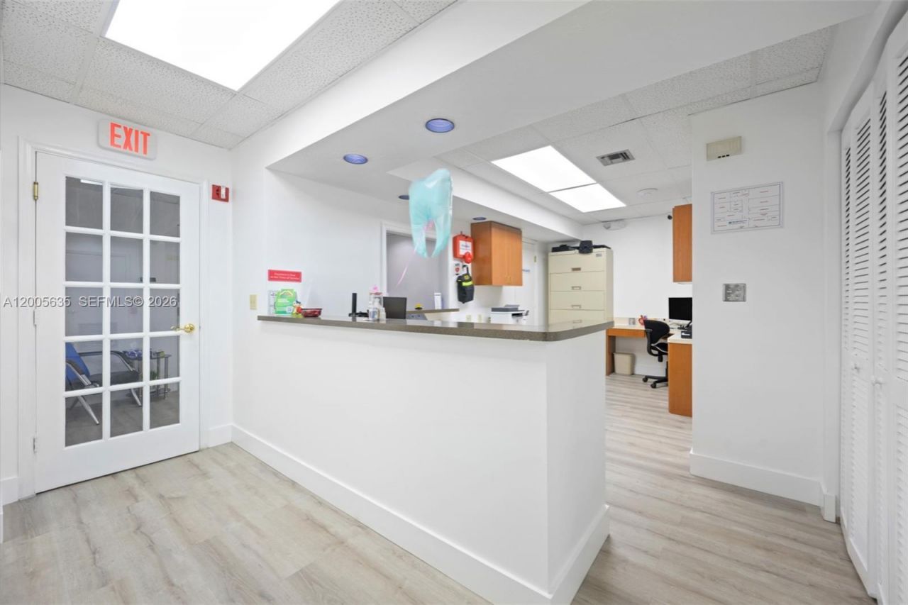 Please Call For Address, Pembroke Pines, FL 33026 Photo