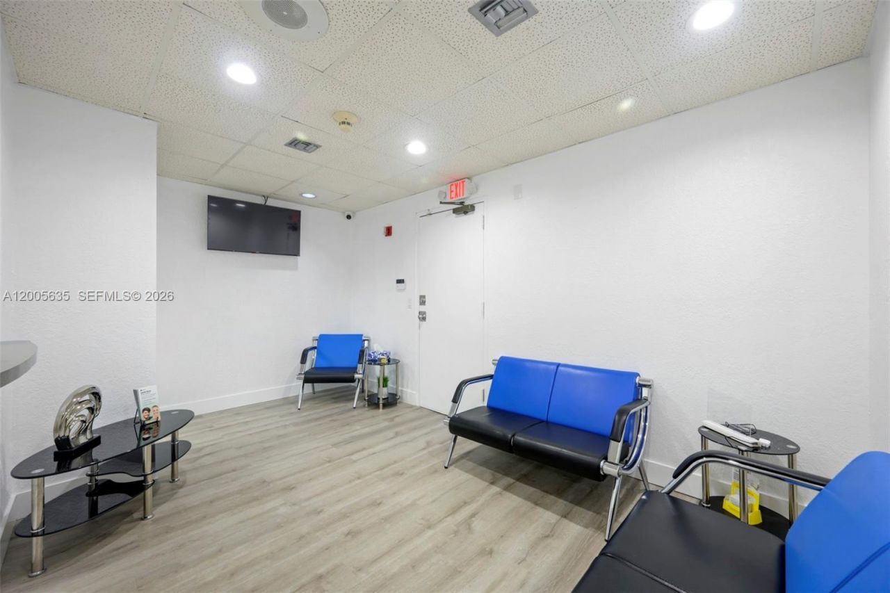 Please Call For Address, Pembroke Pines, FL 33026 Photo
