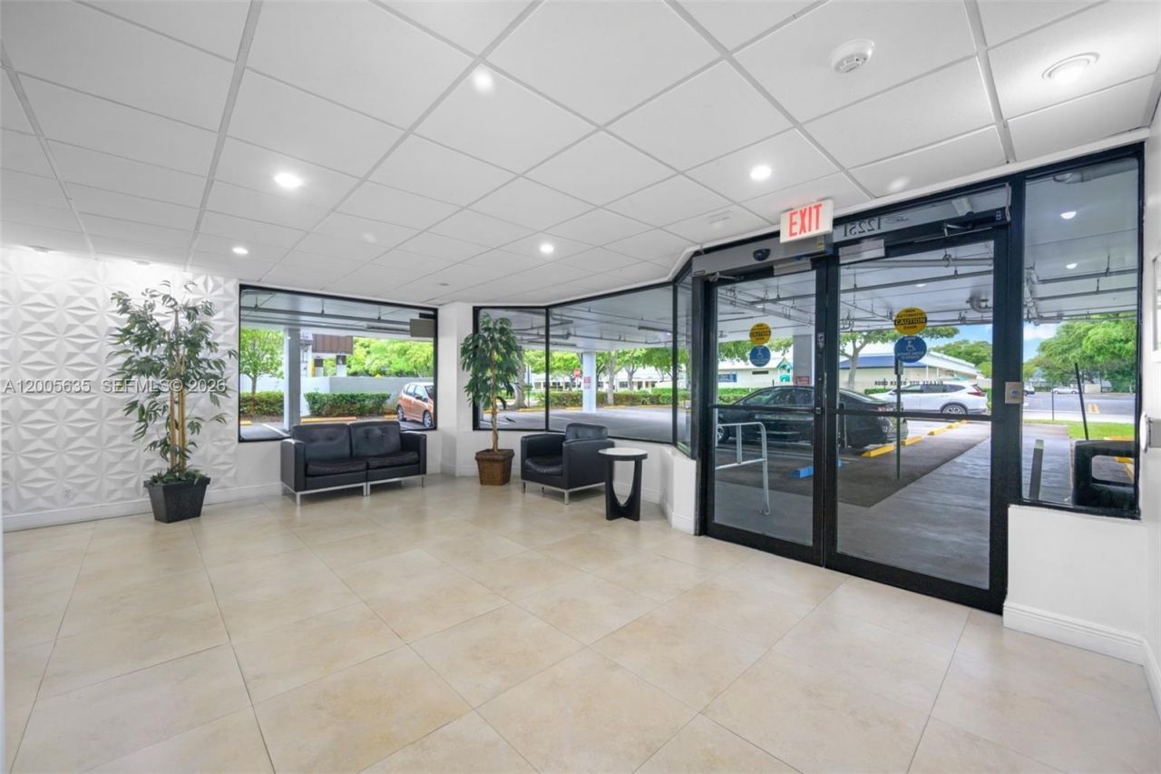 Please Call For Address, Pembroke Pines, FL 33026 Photo
