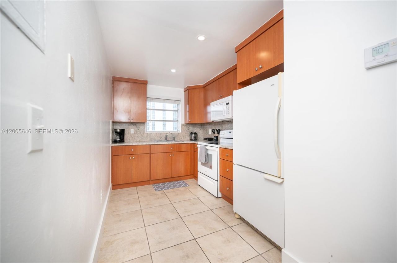 500 NE 26th St, Unit 5D, Miami, FL 33137 Photo