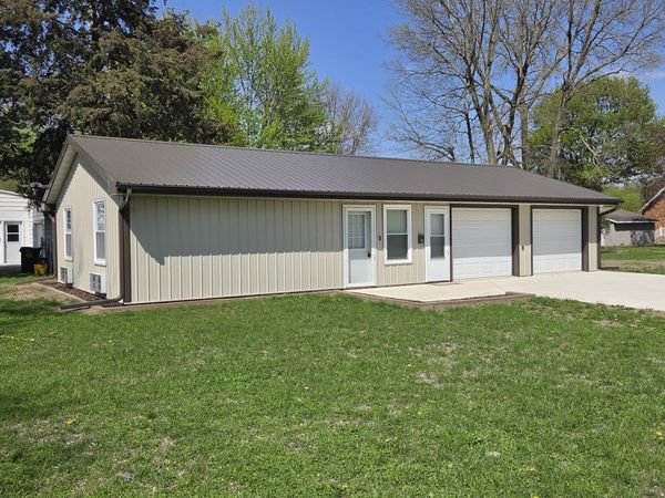 511 11th Avenue , Rock Falls, IL 61071