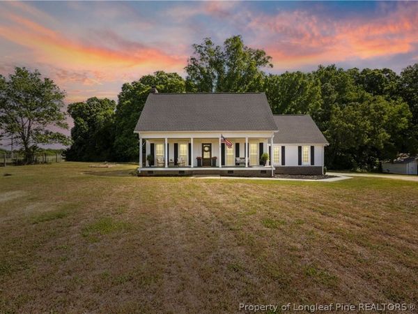 2310 Lakewood Falls Road , Goldston, NC 27252