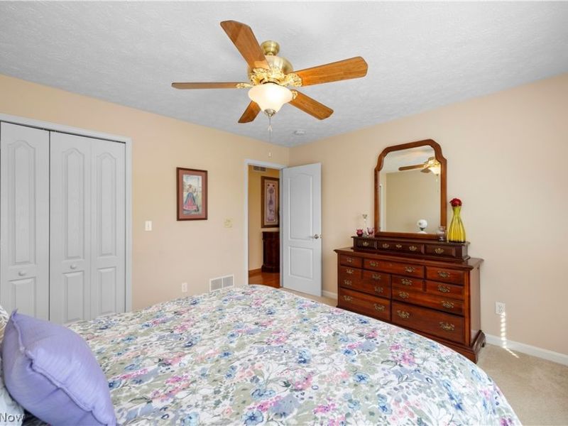 1009 Glendalough Drive , Grafton, OH 44044 Photo 29