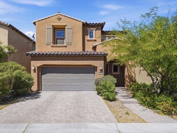 31 Berneri Drive, Las Vegas, NV 89138