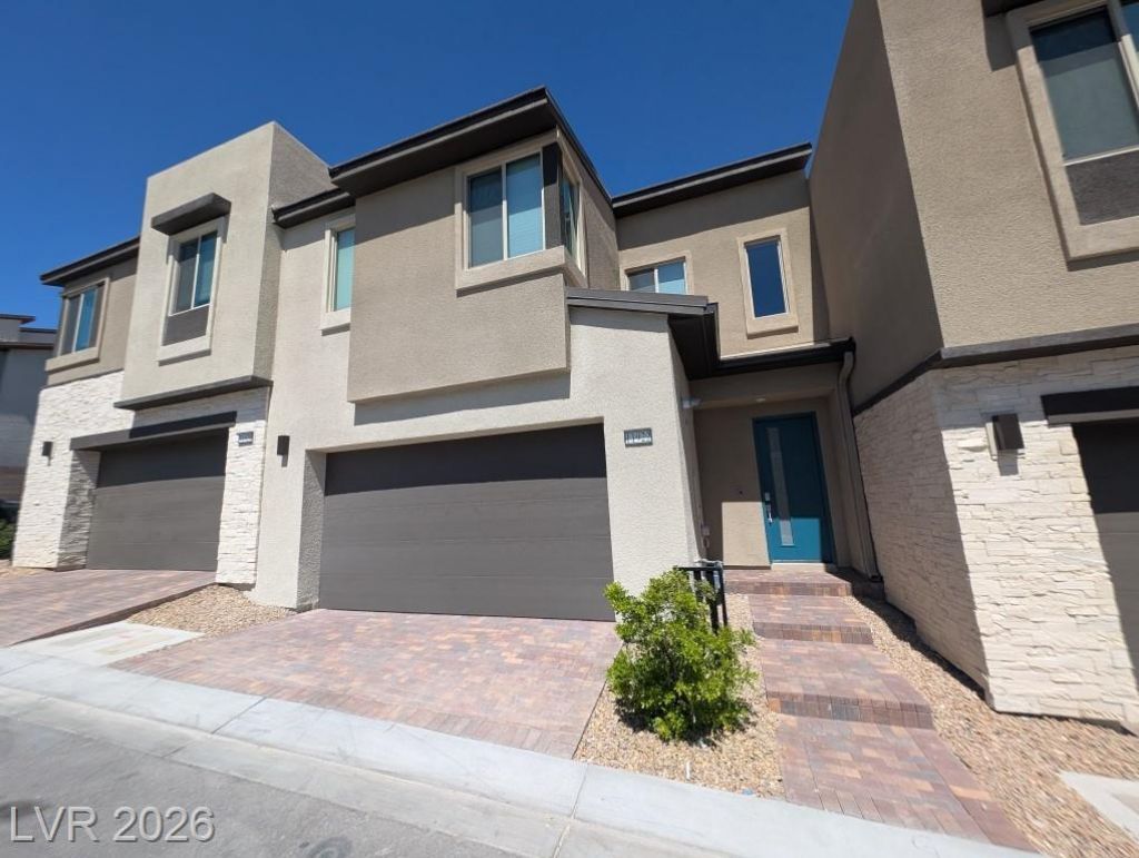 11922 Angle Cliff Avenue, Las Vegas, NV 89138 Main Photo