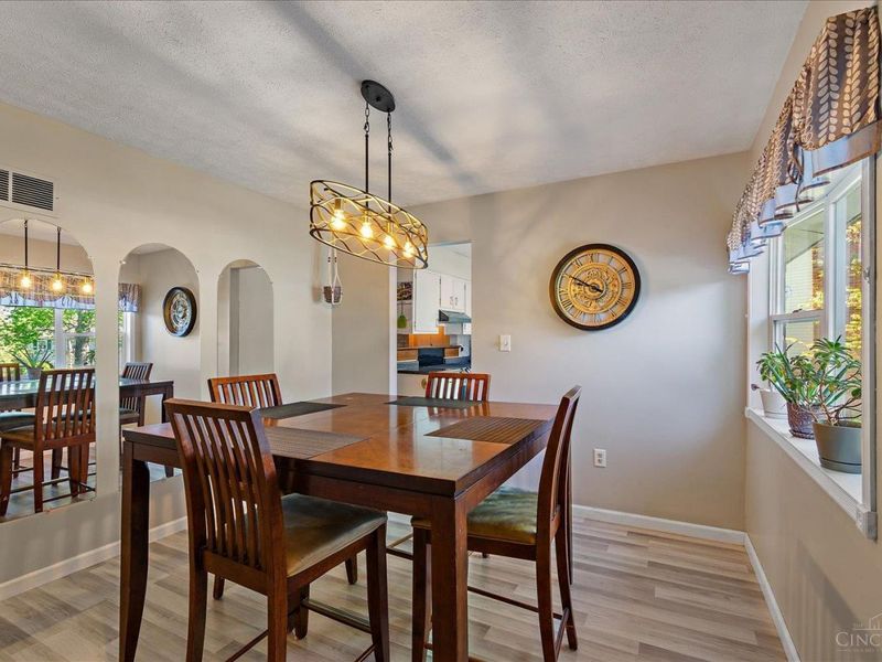 6475 Wooden Shoe Drive, Liberty Township, OH 45044 Photo 4