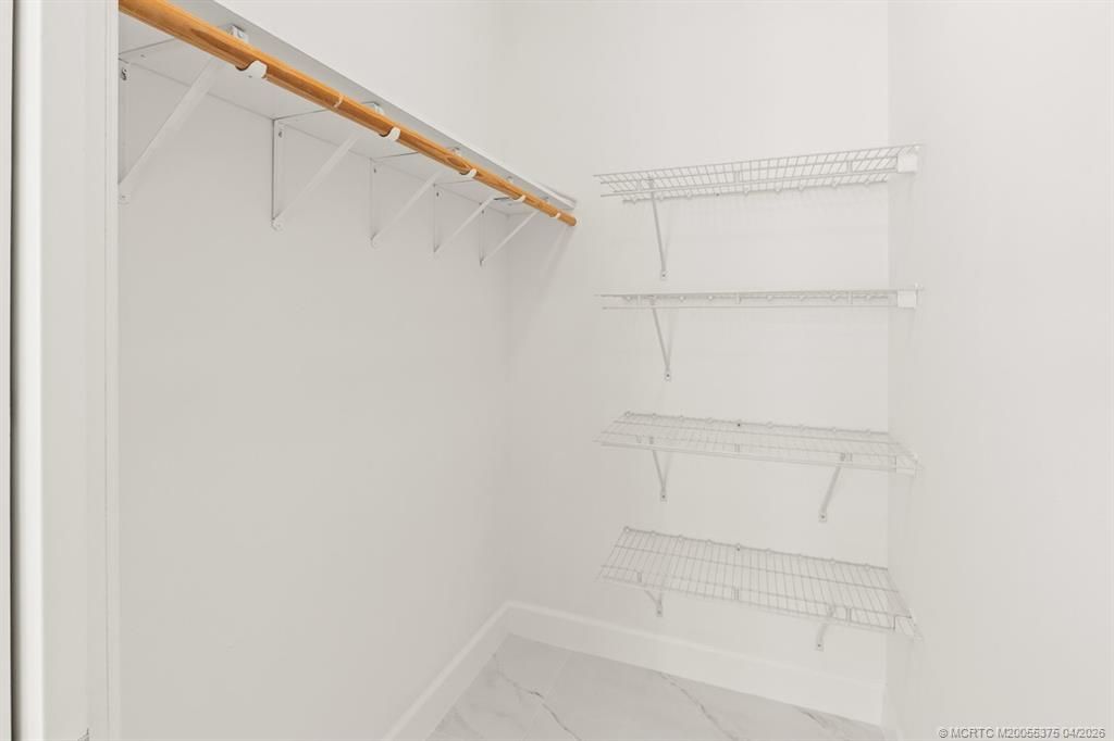 47 SW Osceola Street, Unit UN206, Stuart, FL 34994 Photo
