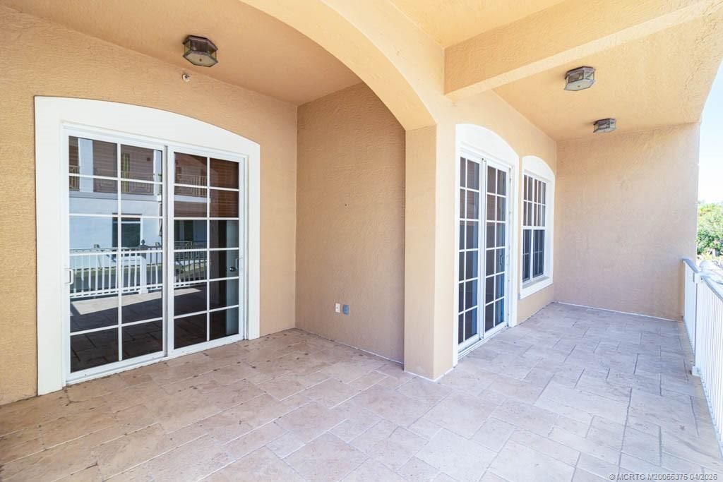 47 SW Osceola Street, Unit UN206, Stuart, FL 34994 Photo