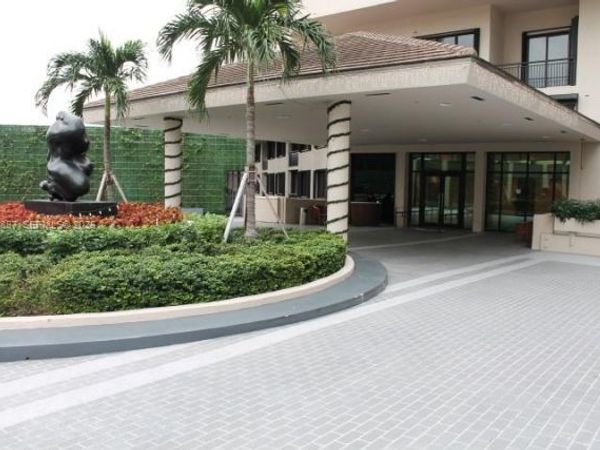 540 Brickell Key Dr , Unit 724, Miami, FL 33131