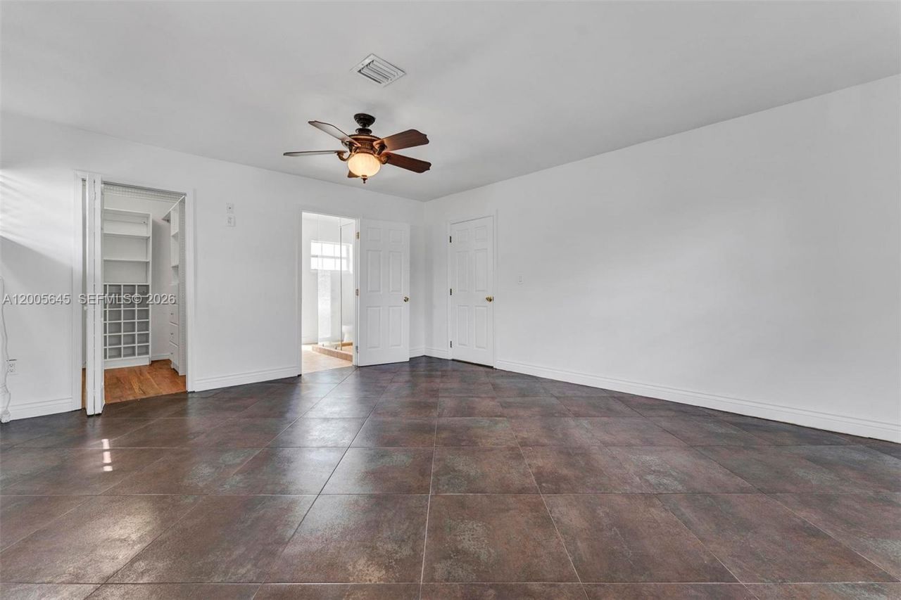 9750 SW 74th St , Miami, FL 33173 Photo