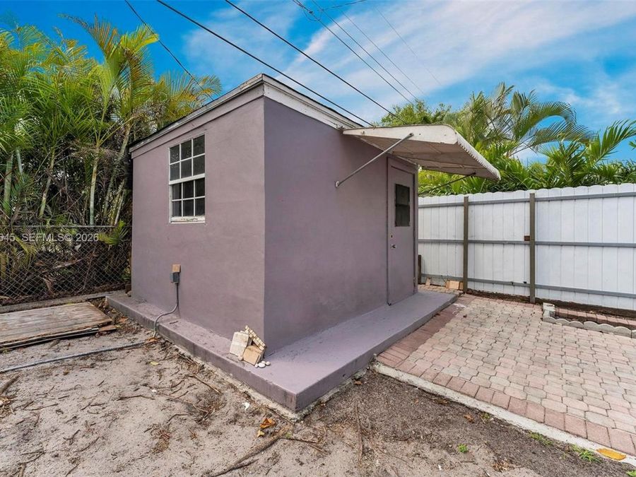 Property Image 33