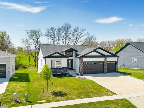 1532 Marina Cove Drive, Polk City, IA 50226