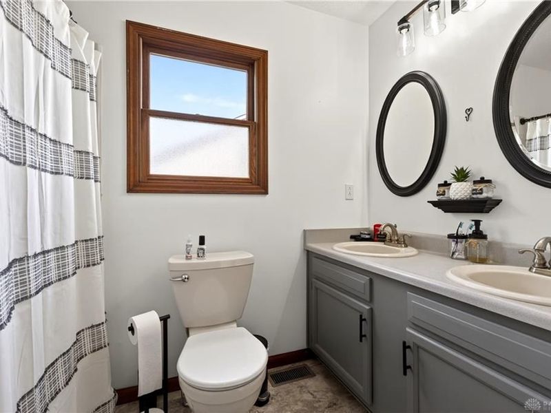 7519 Martha Court, Carlisle, OH 45005 Photo 26