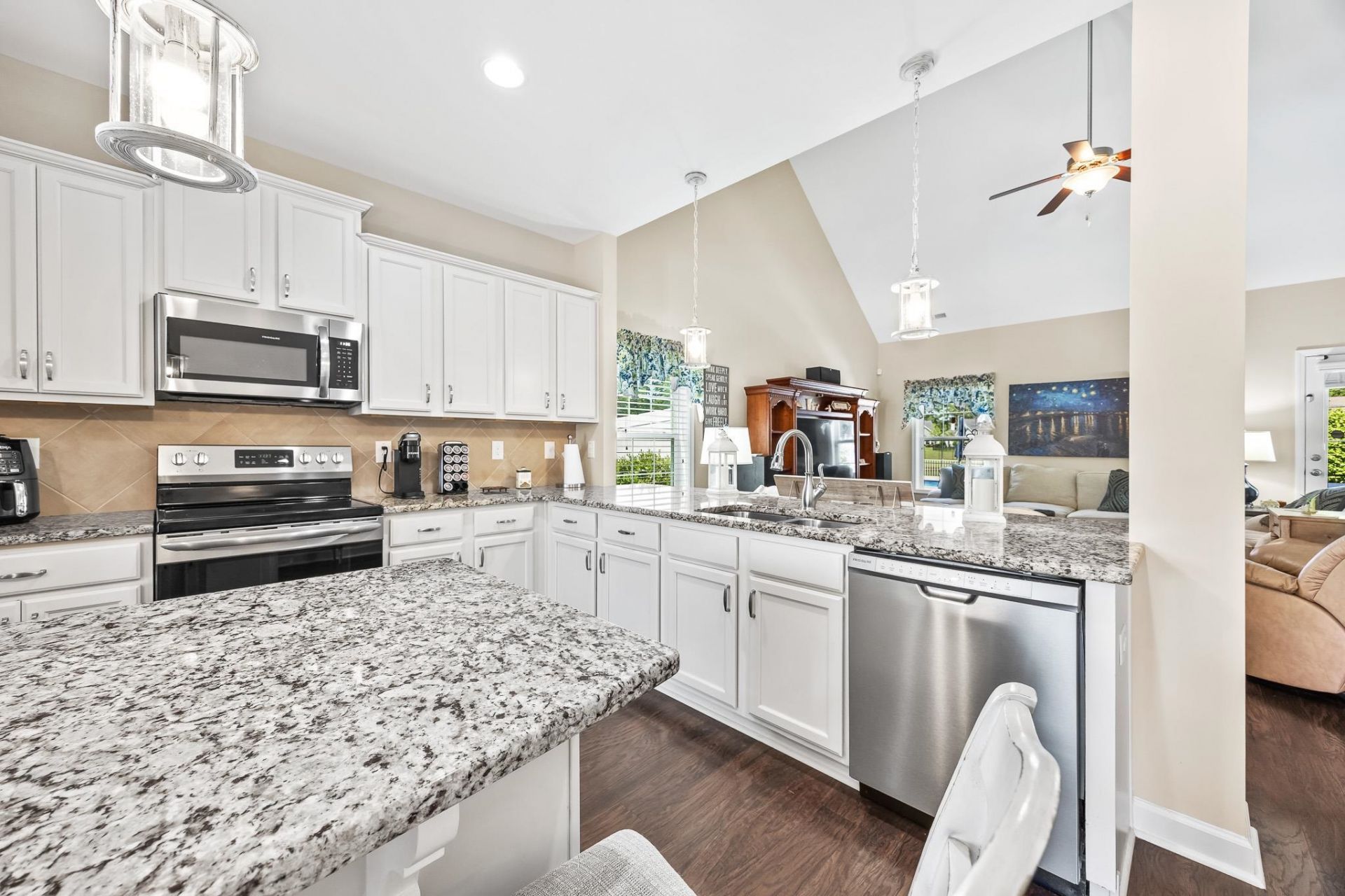 314 Board Landing Circle  Photo 13