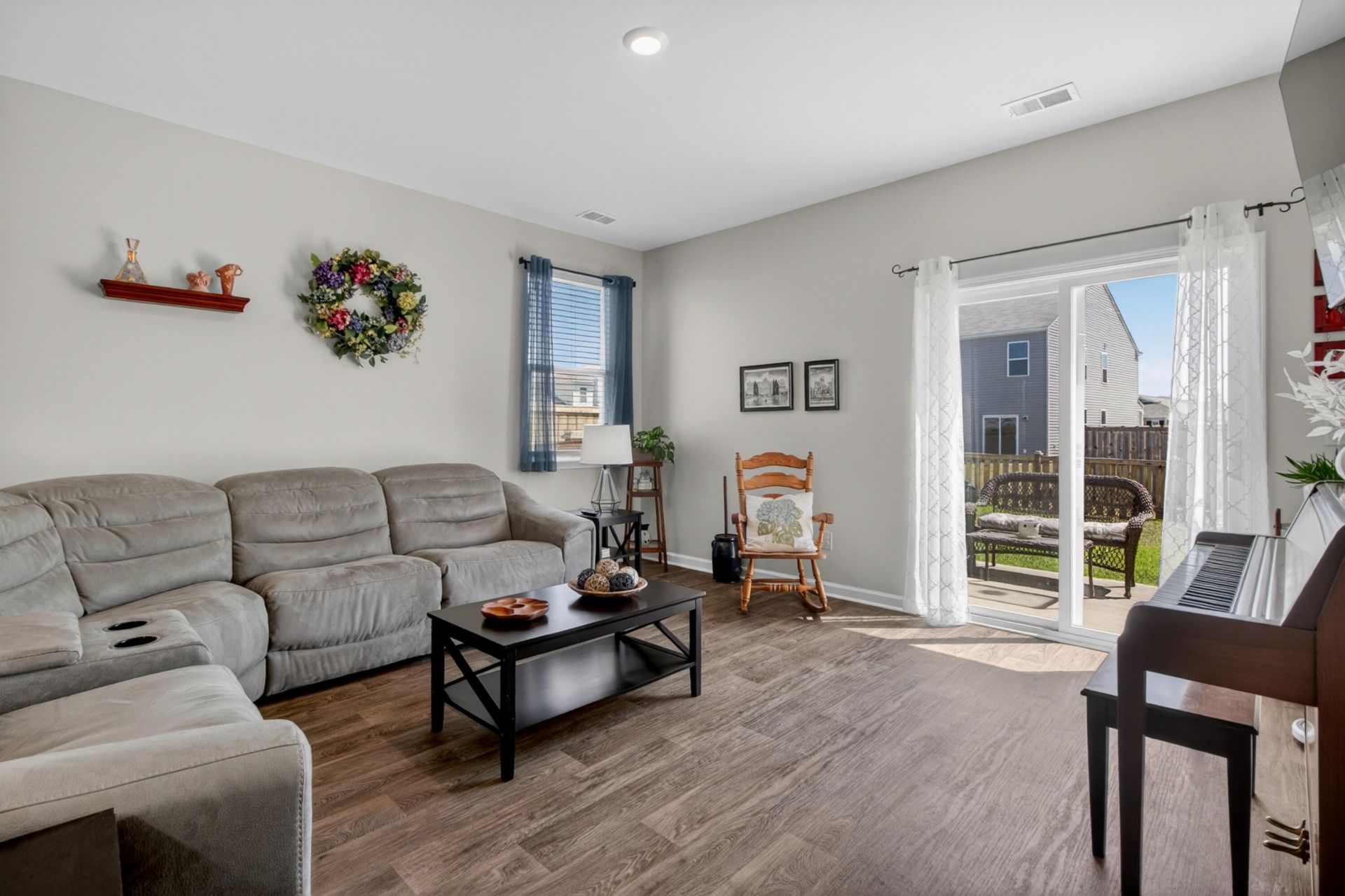 410 Eastern Pine Photo 10