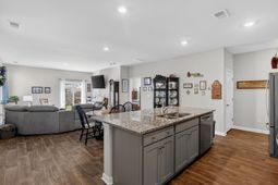 410 Eastern Pine photo 4