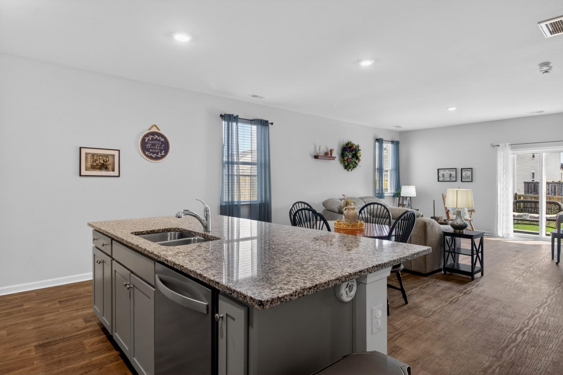 410 Eastern Pine Photo 7