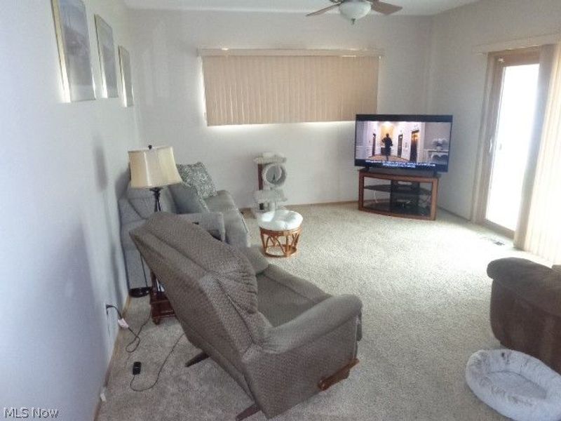 6195 Jamestown Drive, Parma, OH 44134 Photo 15